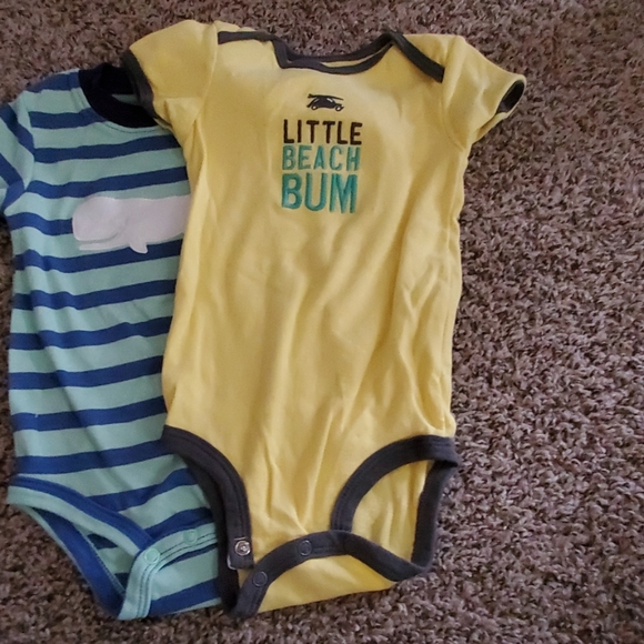 Kids Items B1G1 50%  Bundle of Onesies - Picture 6 of 7